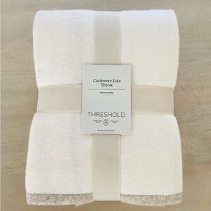 Threshold Cozy Collection Faux Cashmere Knit Throw